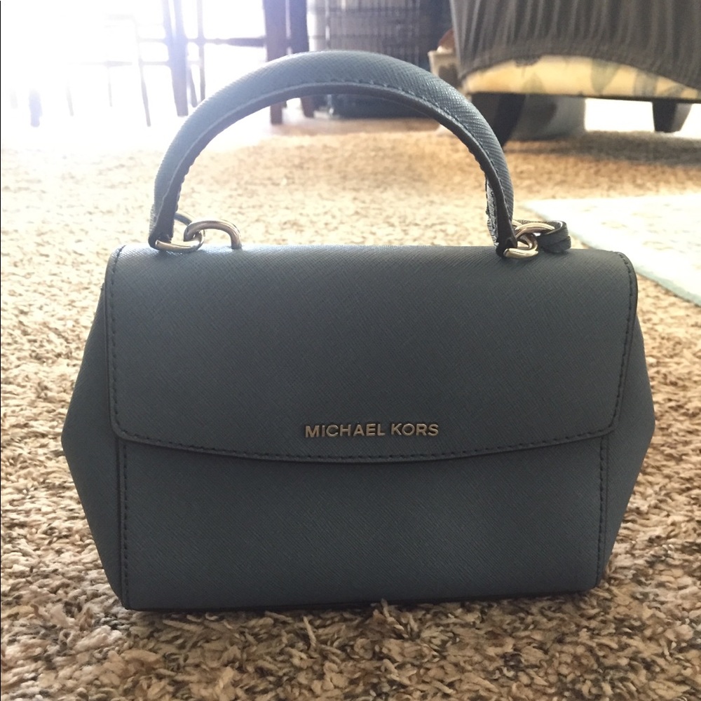 BRAND NEW MK mini purse!